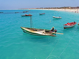 Qual é a origem da língua cabo-verdiana?