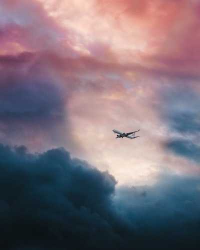 Qual é a origem da palavra avião?